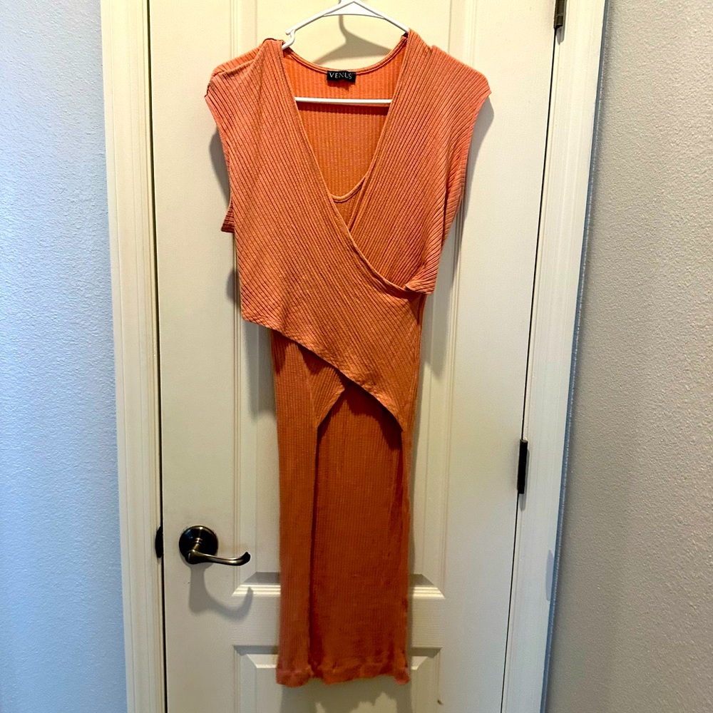 Dusty rose Venus wrapped top dress